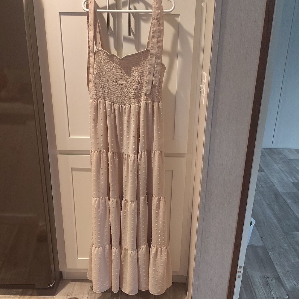 SHEIN Cream Maxi Dress